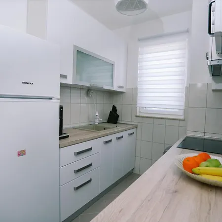 With A Parking Space Mastrinka, Ciovo - 22515 Apartment